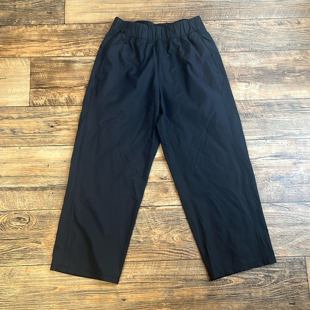 Lululemon Next Move Crop *23" - Black